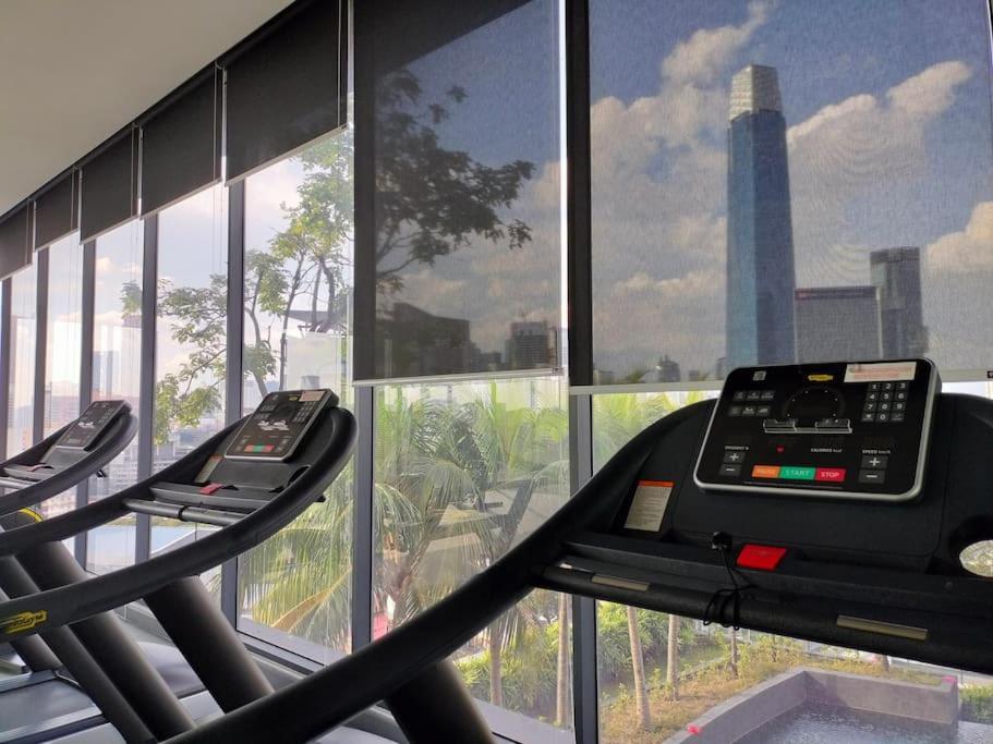 Continew Trx Corner Dual Balconies 2 Bedrooms Pangsapuri Kuala Lumpur