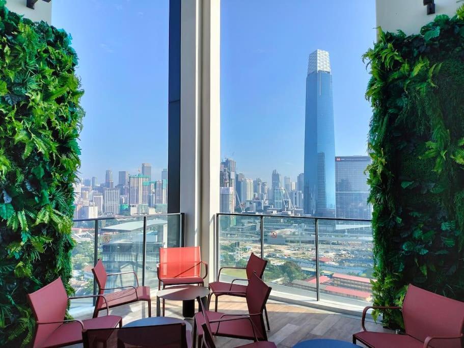 Continew Trx Corner Dual Balconies 2 Bedrooms *