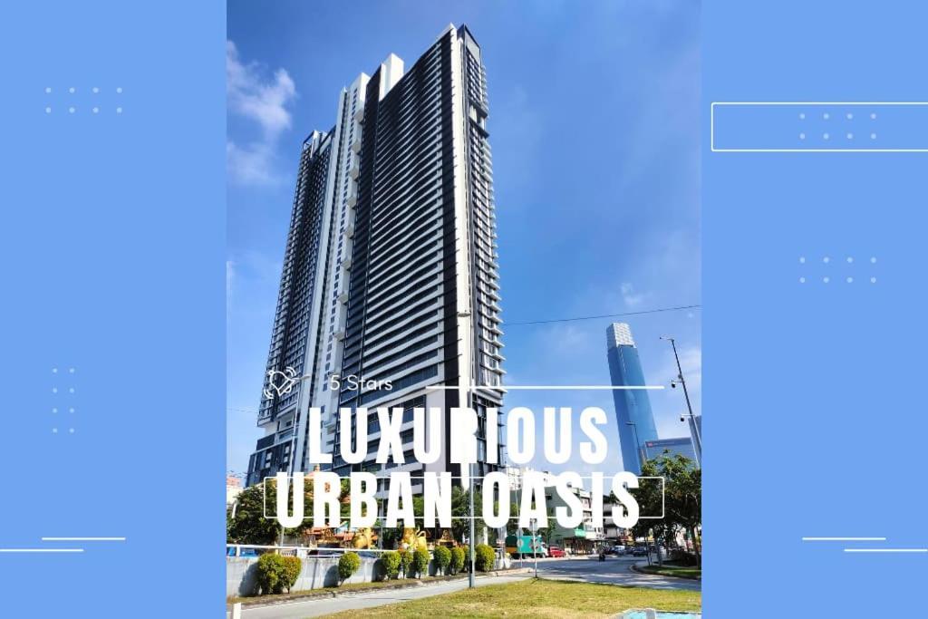 Continew Trx Corner Dual Balconies 2 Bedrooms * Kuala Lumpur