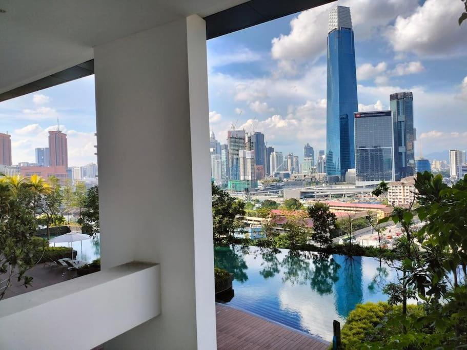 Continew Trx Corner Dual Balconies 2 Bedrooms Kuala Lumpur