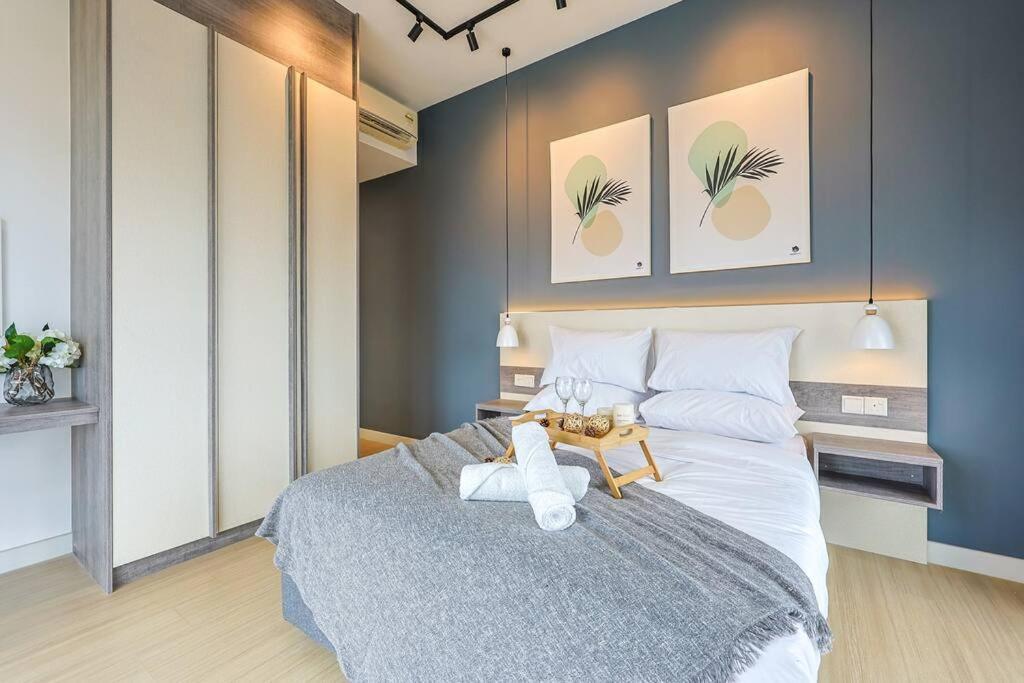 Continew Trx Corner Dual Balconies 2 Bedrooms