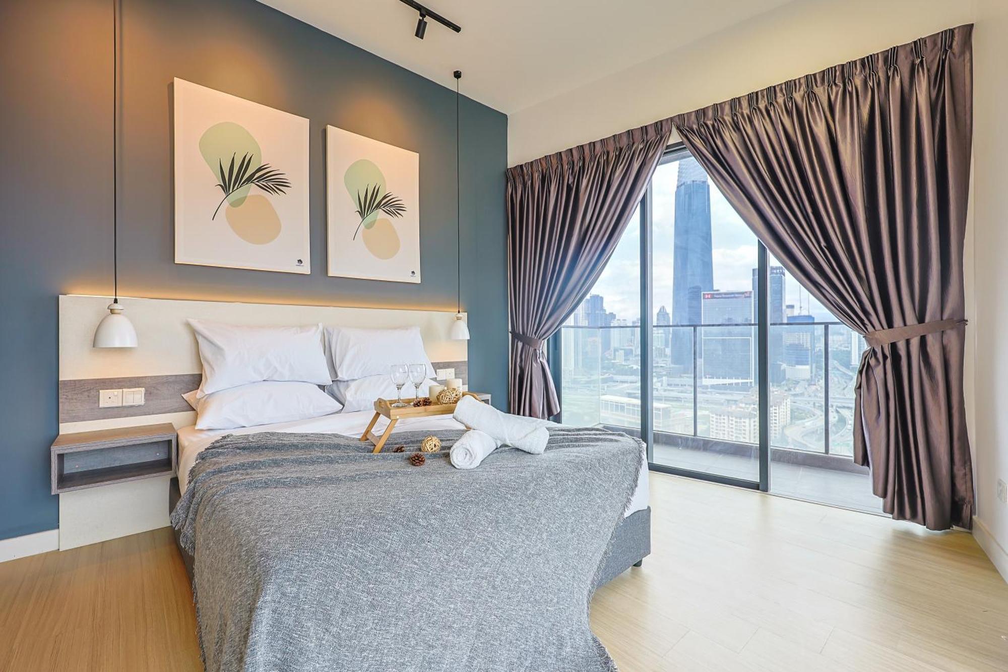 Continew Trx Corner Dual Balconies 2 Bedrooms